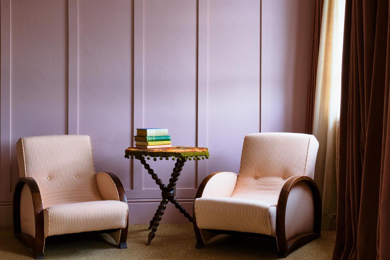Отель The Mitre, Hampton Court 5*