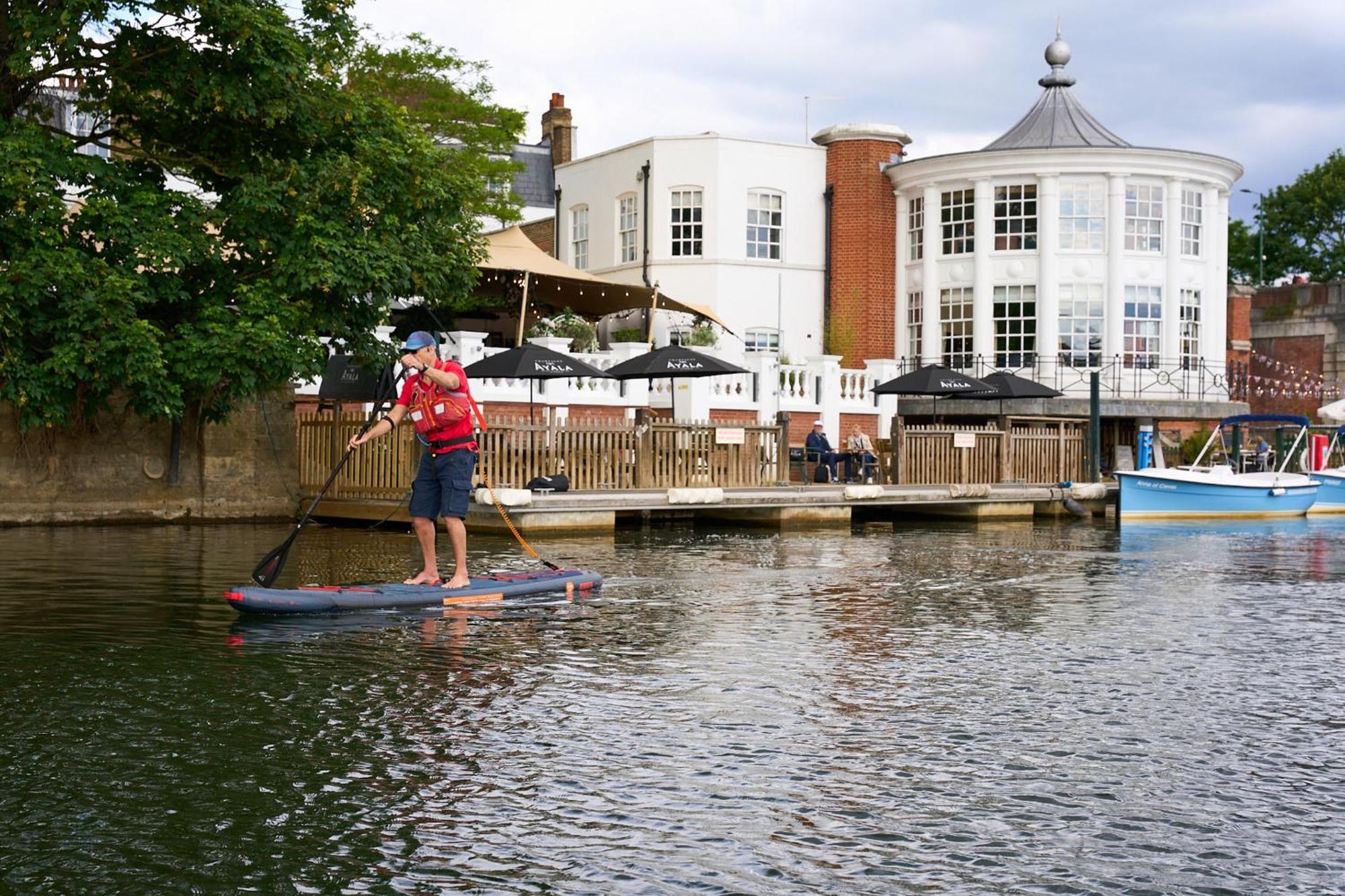 Mitre Kingston upon Thames (Greater London)